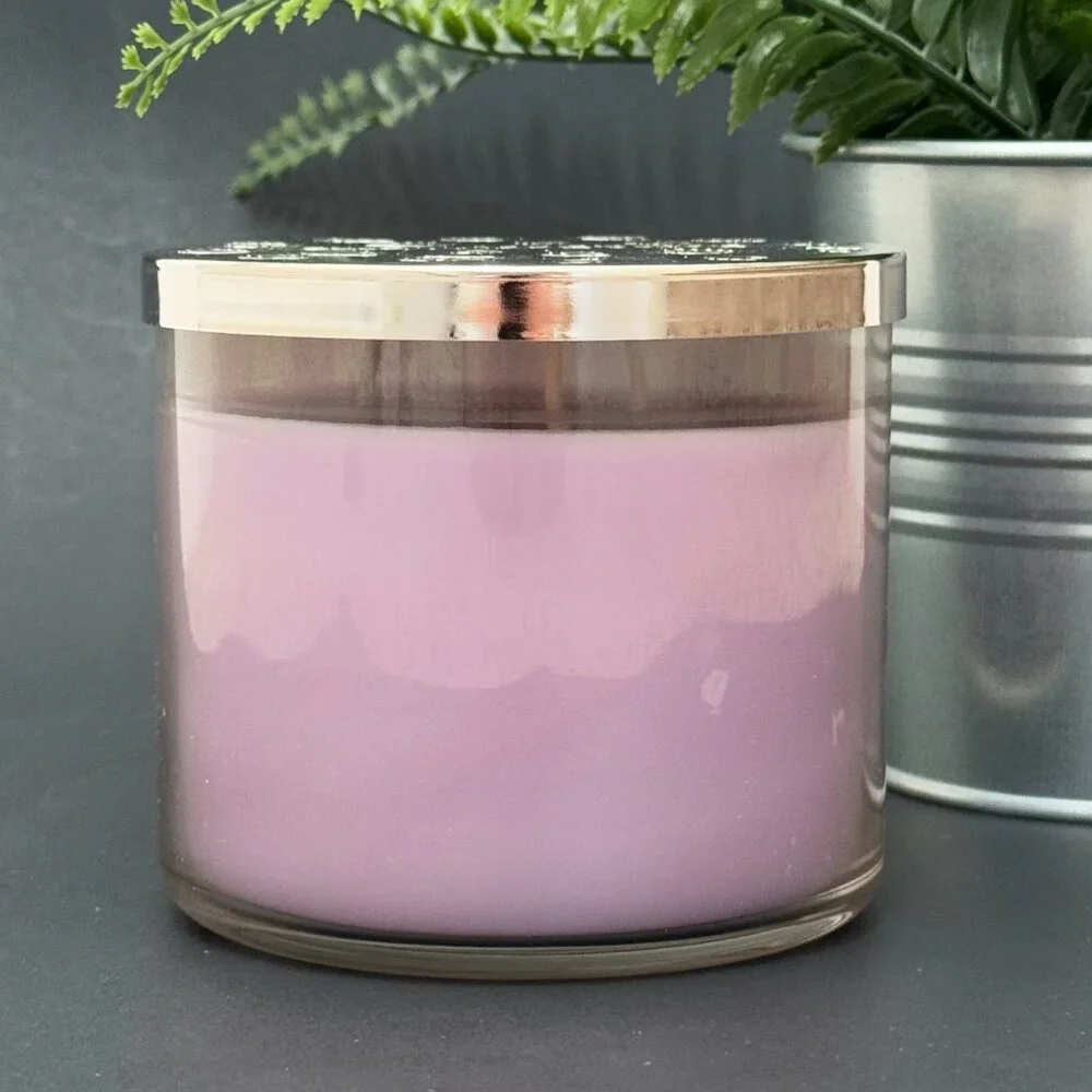 BBW Lavender Marshmallow Bath & Body Works 3 Wick Candle - Picture 2 of 10